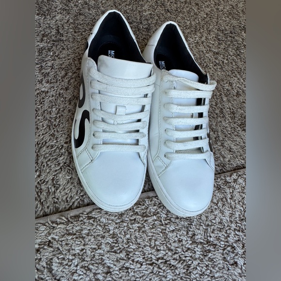 Michael Kors shoes - Picture 8 of 16